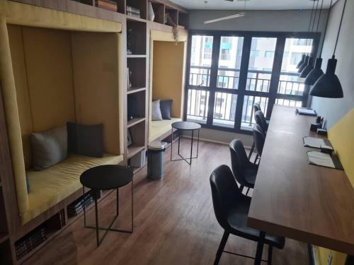 CURTAS DIARIAS E ACIMA DE 28 DIAS VALOR MENOR ver near Praça Jessé Alexandrino da Silva