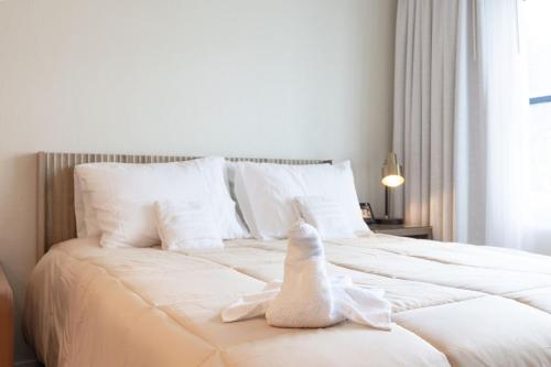 Beach Front Beautiful New Apartment with Pool in Miami Beach, USA