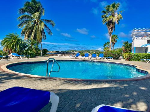 Vistas, Marazul Dive Resort-Panoramic Ocean View Town Home in Westpunt