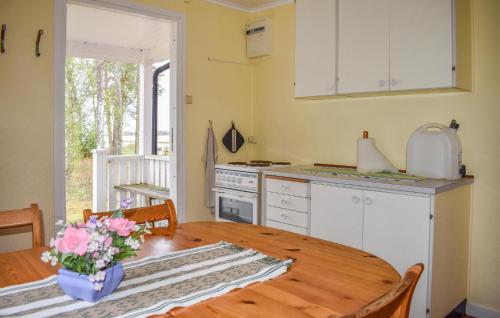 주방, Gorgeous Home In Jämjö With Kitchen (Gorgeous Home In Jamjo With Kitchen) in 토르함