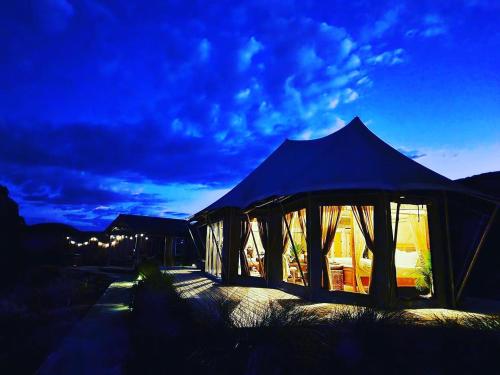 . Orchard Valley Glamping