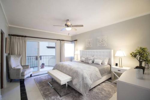 Beachfront condo at the Rock in San José del Cabo, Mexico