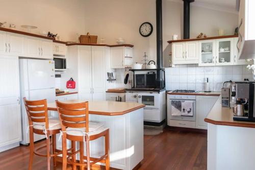 Blue Moon Forest Lodge in Manjimup