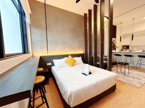 Chambers Residence by Manhattan Group - image 11
