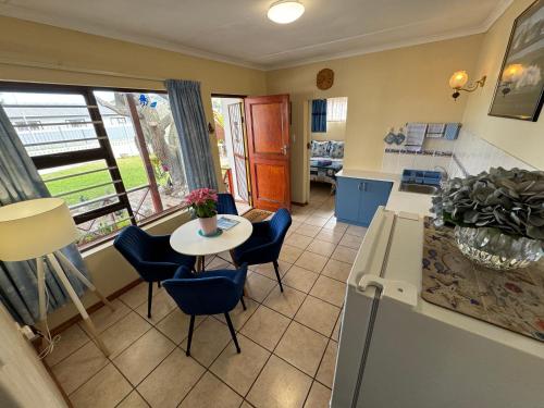 Hermanus 60 on Flat, Hermanus (foto 4)