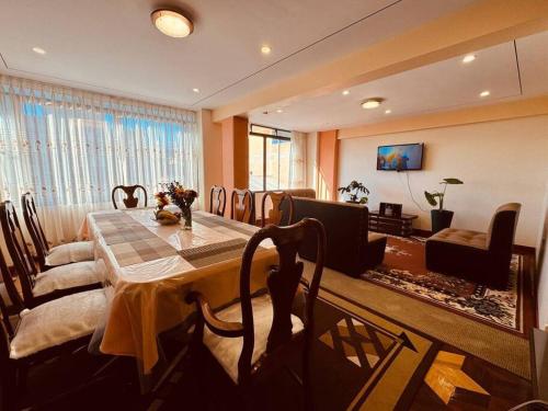 Departamento amplio familiar y comodo en El Alto in El Alto