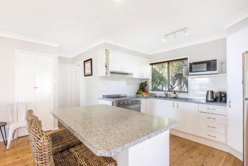 Live The Dream - By Latitude South Coast - image 5