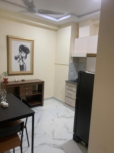 cityscape apartment - image 5