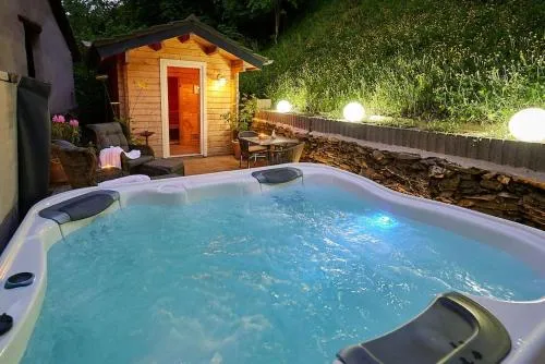 Ferienhaus mit Privaten Spabereich in Bernkastel-Kues, Deutschland
