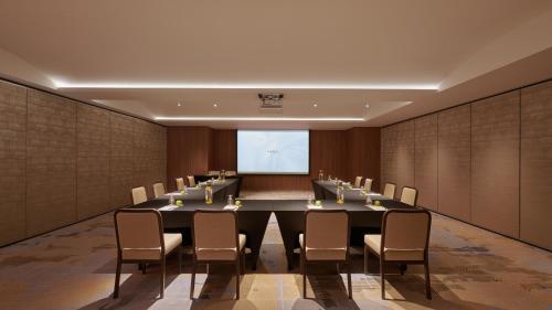 Amara Singapore - Newly Renovated