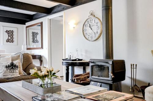 Halls Eclectic Hideaway Bowral