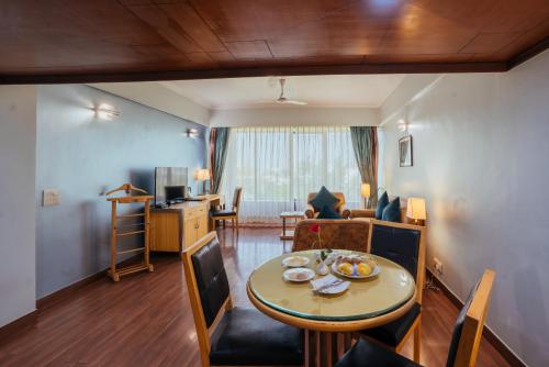 Facilities, The Piccadily Hotel Lucknow in Badali Kheda