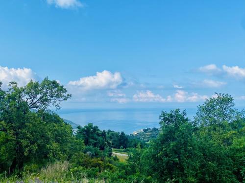 View, Agros in Torraca