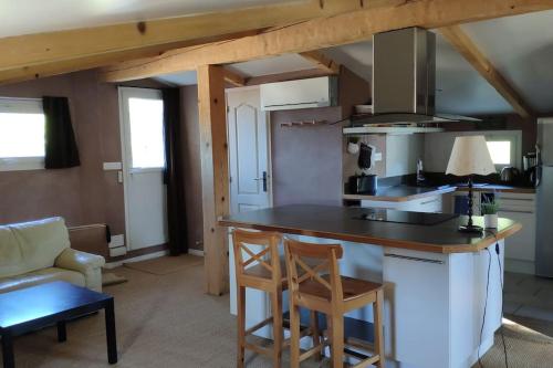 Loft de charme avec vue superbe dans l'Esterel in Les Adrets-de-l'Esterel