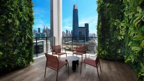 Comfy & Stylish 2BR Continew Apt Near IKEA and TRX - image 14