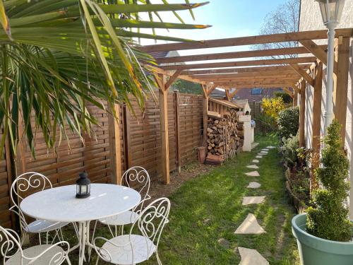 Vacances en maison de campagne proche Disney Paris aéroport CDG (Vacances en maison de campagne proche Disney Paris aeroport CDG) in 梅西