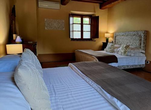 2 double beds
