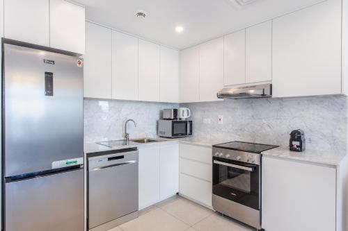 One Bedroom Apartment in Madinat Jumeirah Living by The S Holiday Homes - image 11