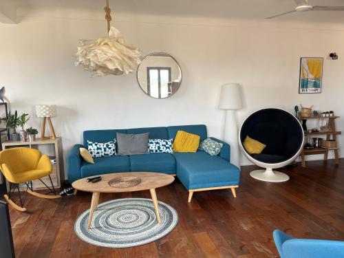 Loft 80m2 Bandol dernier étage à 100m plage, centre, port - Location saisonnière - Bandol