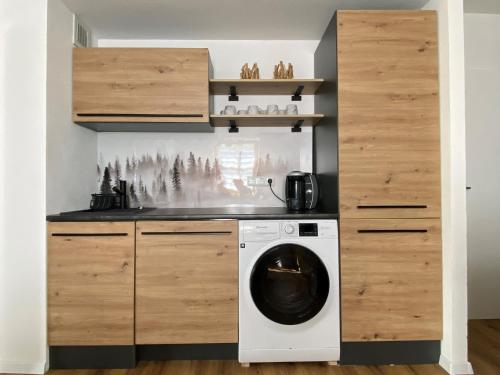 kuhinja, Ferienwohnung Zauberwald in Dorn