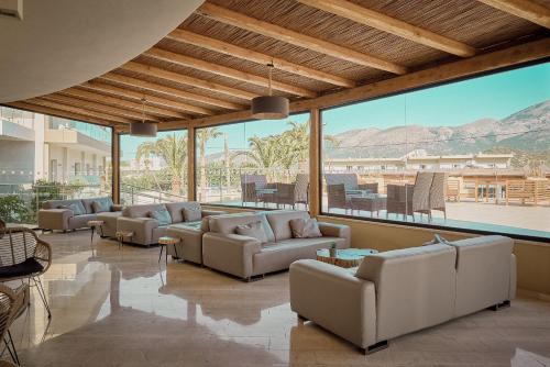 Facilities, Malia Bay Beach Hotel & Bungalows in Malia