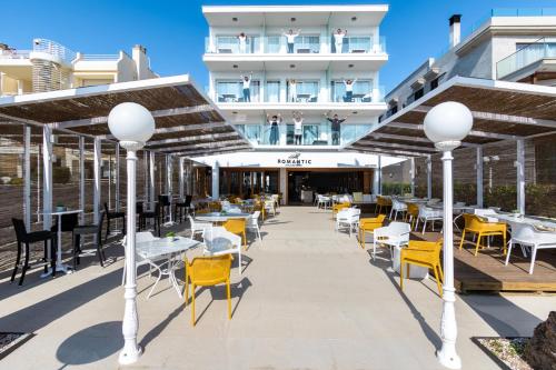 Cabot Romantic- Adults Only - image 2