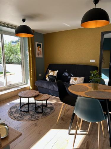 Appartement Proche Hôpital, Jardin privatif - Location saisonnière - La Tronche