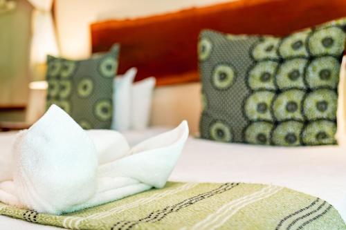 Executive Suite image 2