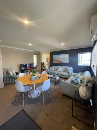 Apartment - Split Level