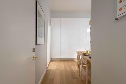 Stylish Flat at Best Location in CPH by The Canals - image 13