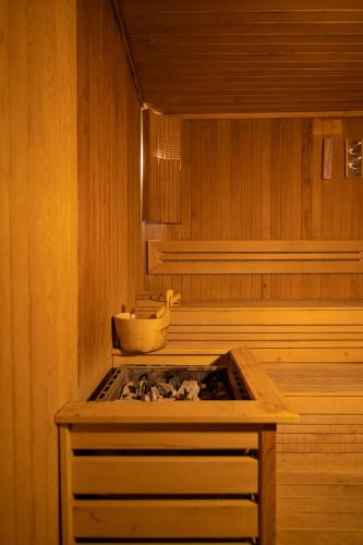 Sauna, Tilya Resort Hotel in Darica