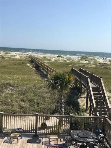 Southern Charm of Holden Beach