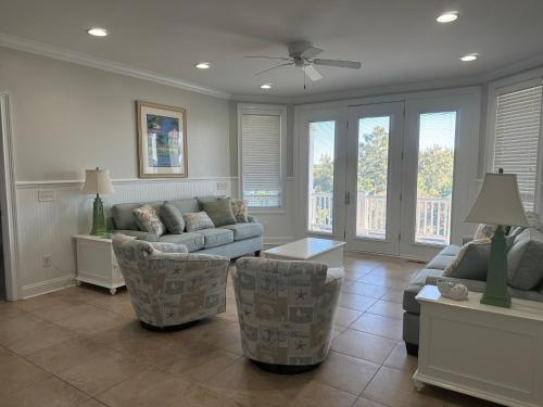 Southern Charm of Holden Beach