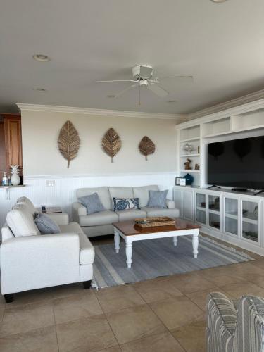 Southern Charm of Holden Beach