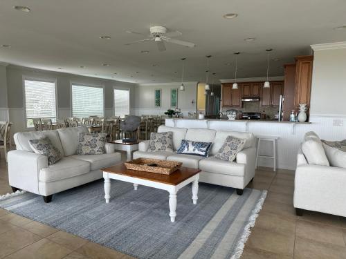 Southern Charm of Holden Beach