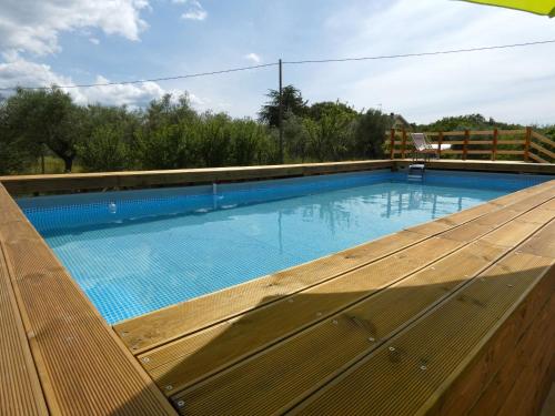 泳池, SCAPPO IN UMBRIA, Felicità 14a (SCAPPO IN UMBRIA, Felicita 14a) in 焦維