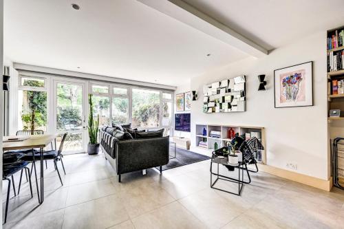 GuestReady - Modern 2BD near Kennington Park, Лондон