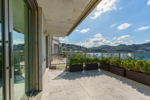 Five-Bedroom Premium Apartment image 10