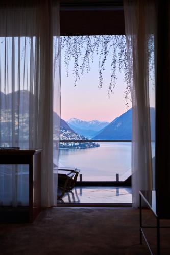 Book the Panorama One Bedroom Suite with Balcony Panorama One Bedroom Suite with Balcony