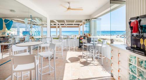 VIVA Suites & Spa Adults Only 16+ - image 3
