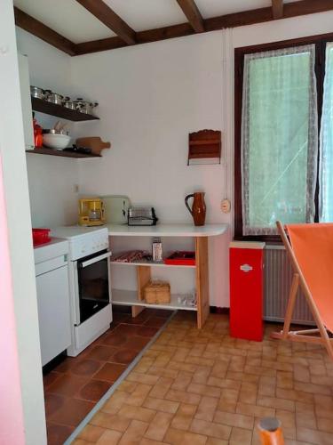 Appartement dans maison individuelle in Recoubeau - Jansac