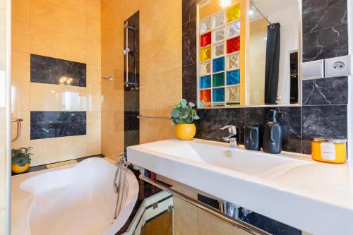 Royal City Vista Apartment, FREE Parking, Bratysława (zdjęcie 8)