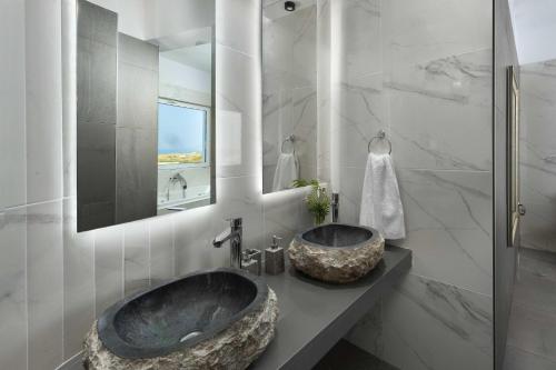 Hill & Sea View Villas