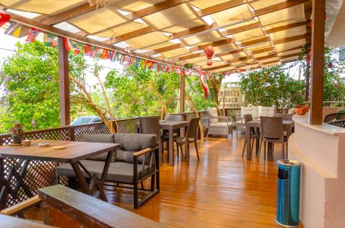 設施, 以弗所宮殿酒店 (Ephesus Palaces) in 塞爾丘克