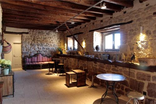 酒吧/高級酒吧, 波薩達印象酒店 (Emebed Posada) in 卡斯特羅希里茲