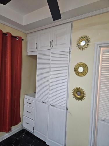 Beulah Luxury Suites - image 2