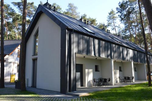2 bedrooms, 4 beds