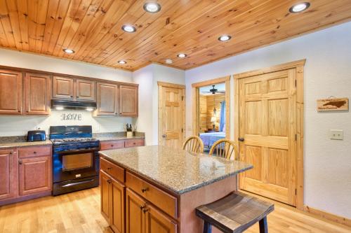 Tranquility Too Cabin