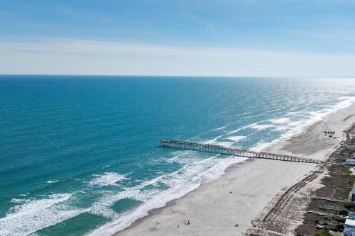 LilTipSea on Topsail - Close to the sound and beach! in Topsail Beach, USA
