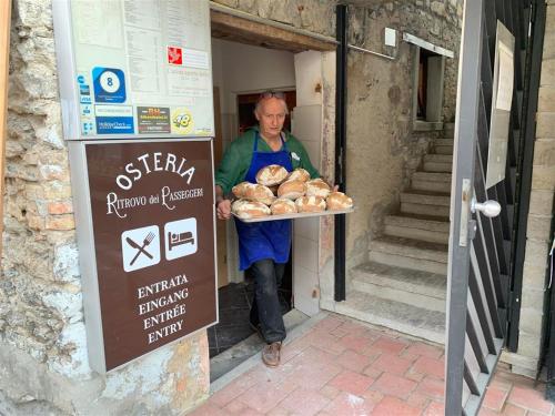 Osteria Ritrovo dei Passeggeri - image 11